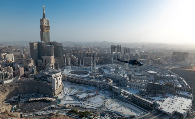 6 nights gold umrah package
