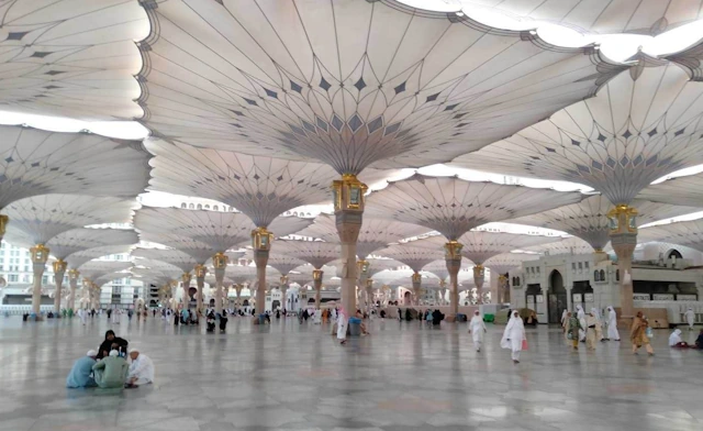 8 nights silver umrah package