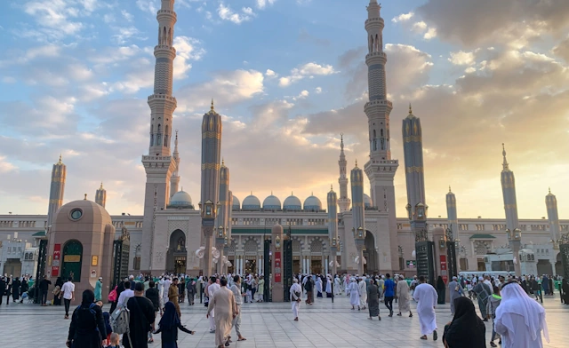 10 nights silver umrah package